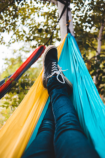 Miscellanea, Miscellaneous, Legs, Sneakers, Shoes, Footwear, Hammock HD phone wallpaper