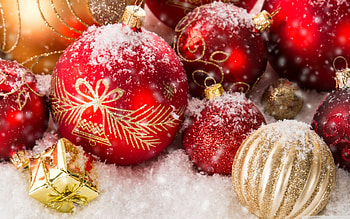 Christmas ornament , Festive decorations, High-definition , Vibrant colors HD wallpaper