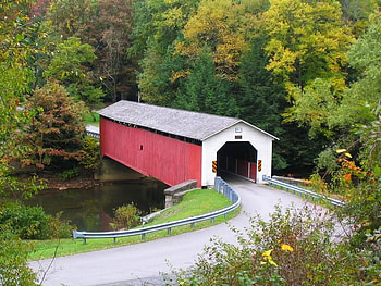 Covered Bridge, bridge, trees, covered, red HD wallpaper