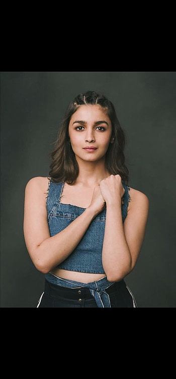 Alia bhatt, lip, joint HD phone wallpaper