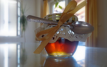 A wedding gift, jar, lace, honey, gift, spoon HD wallpaper