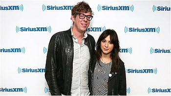 Michelle Branch, Second child, Patrick Carney HD wallpaper