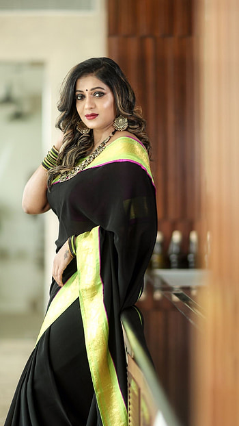 Reshma pasupuleti, saree beauty, tamil actress HD phone wallpaper