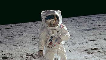 Apollo 11, Historic mission, Inspiring , Space exploration HD wallpaper