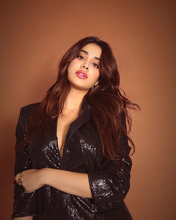 Jhanvi Kapoor, fashion design, lip HD phone wallpaper