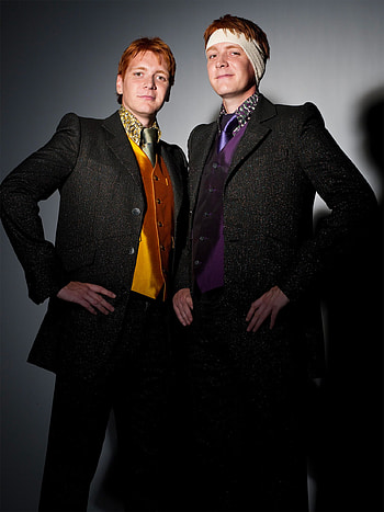Fred Weasley, George Weasley, Weasley twins, Harry Potter fan art HD phone wallpaper