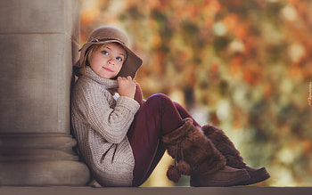 Little Girl with Hat, girl, boots, hat, little HD wallpaper