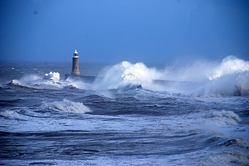 Nature, Sea, Waves, Ocean, Lighthouse, Storm, Wind, Bad Weather, Blows HD wallpaper