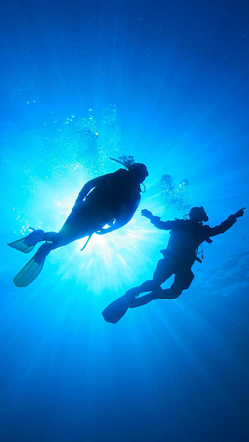 Scuba , Stunning underwater , Dive enthusiasts, Scuba diving HD phone wallpaper