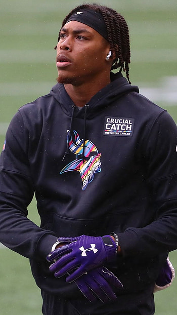 Justin Jefferson, Black Jacket HD phone wallpaper