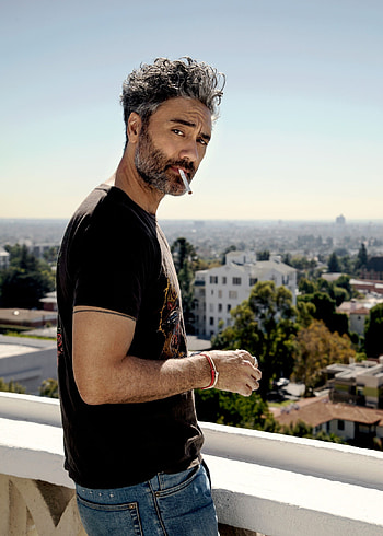 Rita Ora, Taika Waititi, Love life in 2021 HD phone wallpaper
