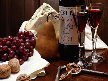 Wine and Grapes, corkscrew, grapes, nuts, pear, cork, red, glass, fruit, drink, wine HD wallpaper
