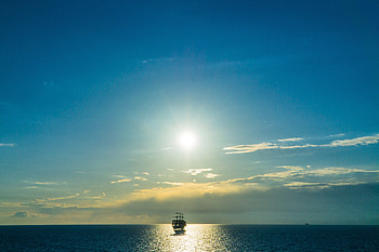 Nature, Sea, Clouds, Horizon, Vessel HD wallpaper