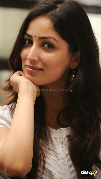 Yami Gautam, Yami Gautam Actress HD phone wallpaper