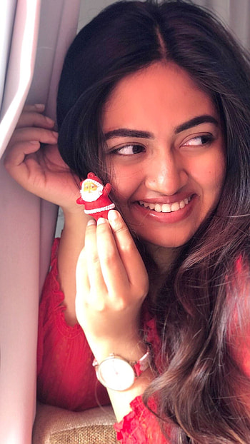 Shalin zoya, malayalam actress HD phone wallpaper