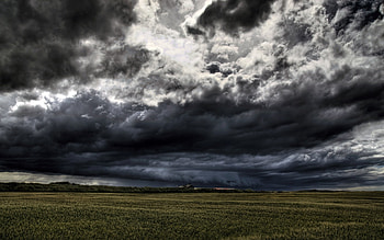 Gray Cloudy Sky, Overcast weather, Gloomy atmosphere, Subdued tones HD wallpaper