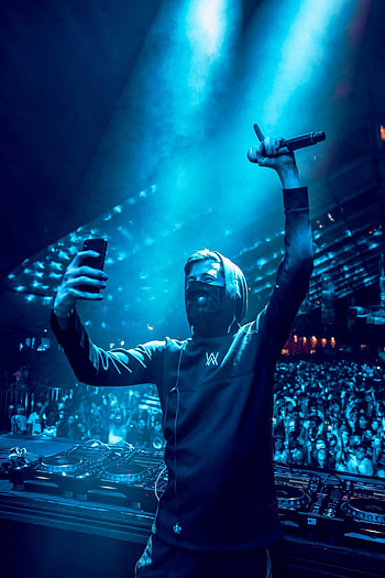 Alan Walker, Striking , Recognizable ry, Markotop HD phone wallpaper