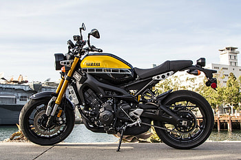 Yamaha XSR900, Retro-modern charm, Effortless style, Dynamic agility HD wallpaper