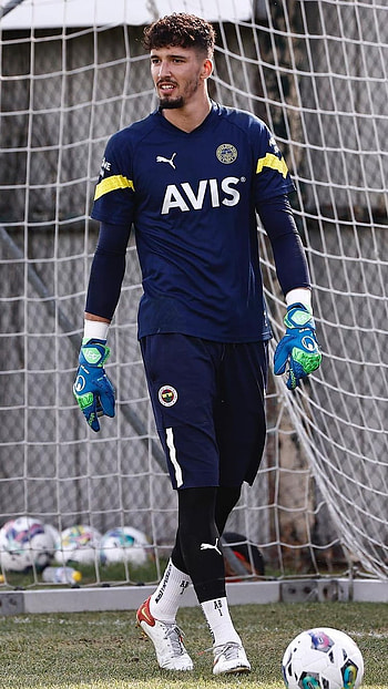 Altay Bayındır, fener, soccer, sports_jersey, goalkeeper, altaybayindir, bayindir, fenerbahce, panter HD phone wallpaper