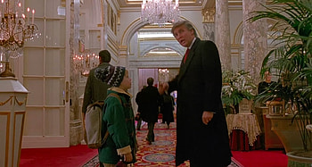 Home Alone 2, Controversial scene, Trump cameo, Media backlash HD wallpaper