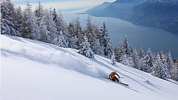 Alpine Skiing, Skiing enthusiasts, Stunning backgrounds, Active lifestyle HD wallpaper