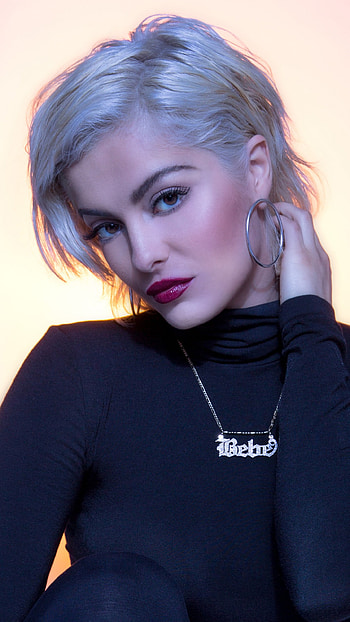 I love Bebe, lipstick, earrings, necklace, brown eyes, blonde, singer, music HD phone wallpaper