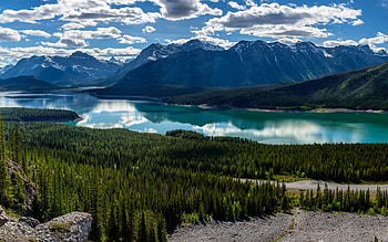 Spray Lake, mountain lake, Canadian Rockies, mountain landscape, forest, mountains, Spray Valley Provincial Park, Canada HD wallpaper