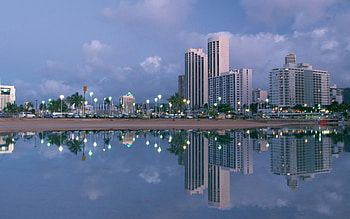 city reflected , reflected HD wallpaper