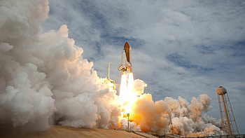 STS-135 Atlantis Launch, NASA HD wallpaper