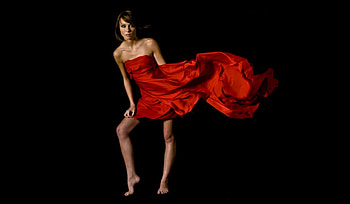 Zoe Voss in red, black background, brunette, bare feet, strapless outfit, red dress HD wallpaper