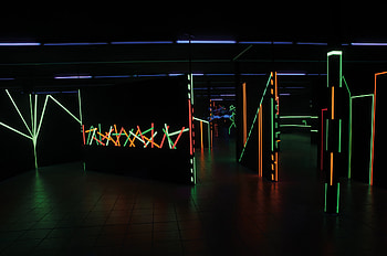 Immersive arena, Laser Tag HD wallpaper