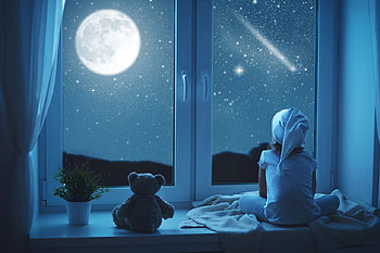 Little Girl, Winter, Teddy bear, Moon, Window, Night HD wallpaper