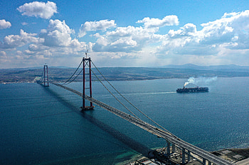 Record-breaking bridge, Europe and Asia HD wallpaper