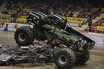 Insane Instructor, Monster Trucks HD wallpaper