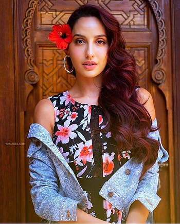 Nora fatehi, Bollywood HD phone wallpaper
