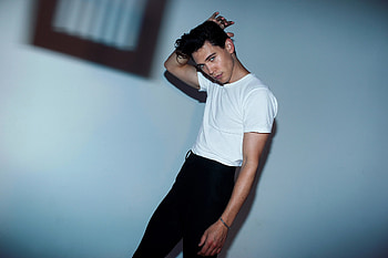 Austin Butler, Playing Elvis, Once Upon a Time in Hollywood, Austin Butler interviews HD wallpaper