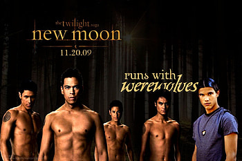 New Moon: Run with the Werewolves, eclipse, cullen, taylor lautner, bella, new moon, twilight, robert pattinson, edward, jacob black, bella swan, breaking dawn, kristen stewart HD wallpaper