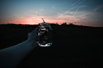 Water, Bank, Dark, Hand, Spray, Jar HD wallpaper