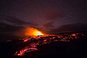 Hawaii Volcanoes National Park, Time-lapse beauty, Behind the scenes, Hawaii's volcanic wonder HD wallpaper