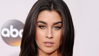 Lauren Jauregui, Talented artist HD wallpaper