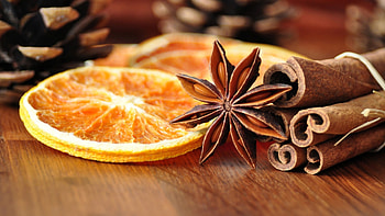 Dried orange slices, Fragrant decoration, Festive , Rustic background HD wallpaper