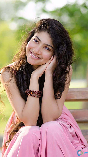 South Heroine, Sai Pallavi, South Actress HD phone wallpaper