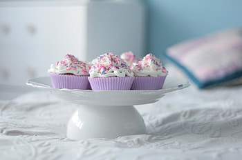 *** Delicious cupcakes ***, babeczki, jedzenie, kolorowe, wypieki HD wallpaper