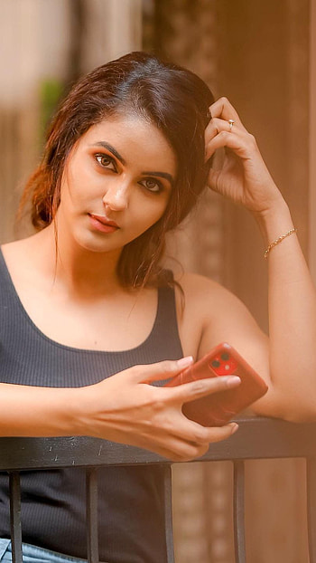 Chaitra Reddy, tamil actress HD phone wallpaper