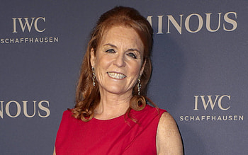 Sarah Ferguson, Cosmetic surgeries HD wallpaper