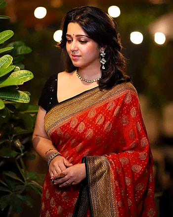 Charmi Kaur, sare, street_fashion HD phone wallpaper