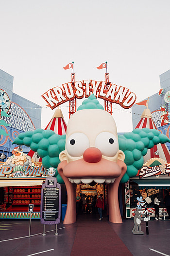 Universal Studios Hollywood, Travel guide, Melody Schmidt, Universal Studios experiences HD phone wallpaper