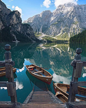 Canoe in the Water HD phone wallpaper