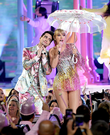 Brendon Urie, Taylor Swift collaboration, Memorable moments, Musical harmony HD phone wallpaper