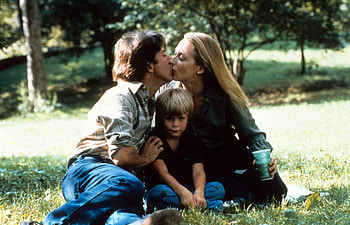 Kramer vs. Kramer, Meryl Streep's powerful scene, Fear-inducing performance, Director's reaction HD wallpaper